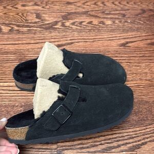 Birkenstock size 40
Black color
Brand New